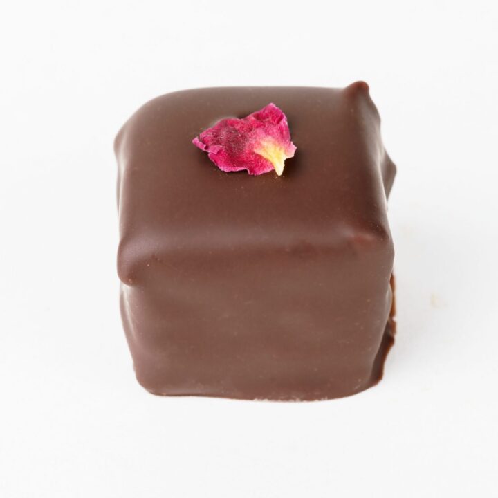 The Dark Truffle Selection (8) - Image 8